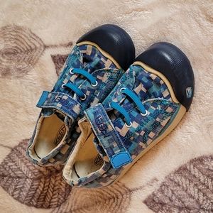 Keen Sneakers, Size 10